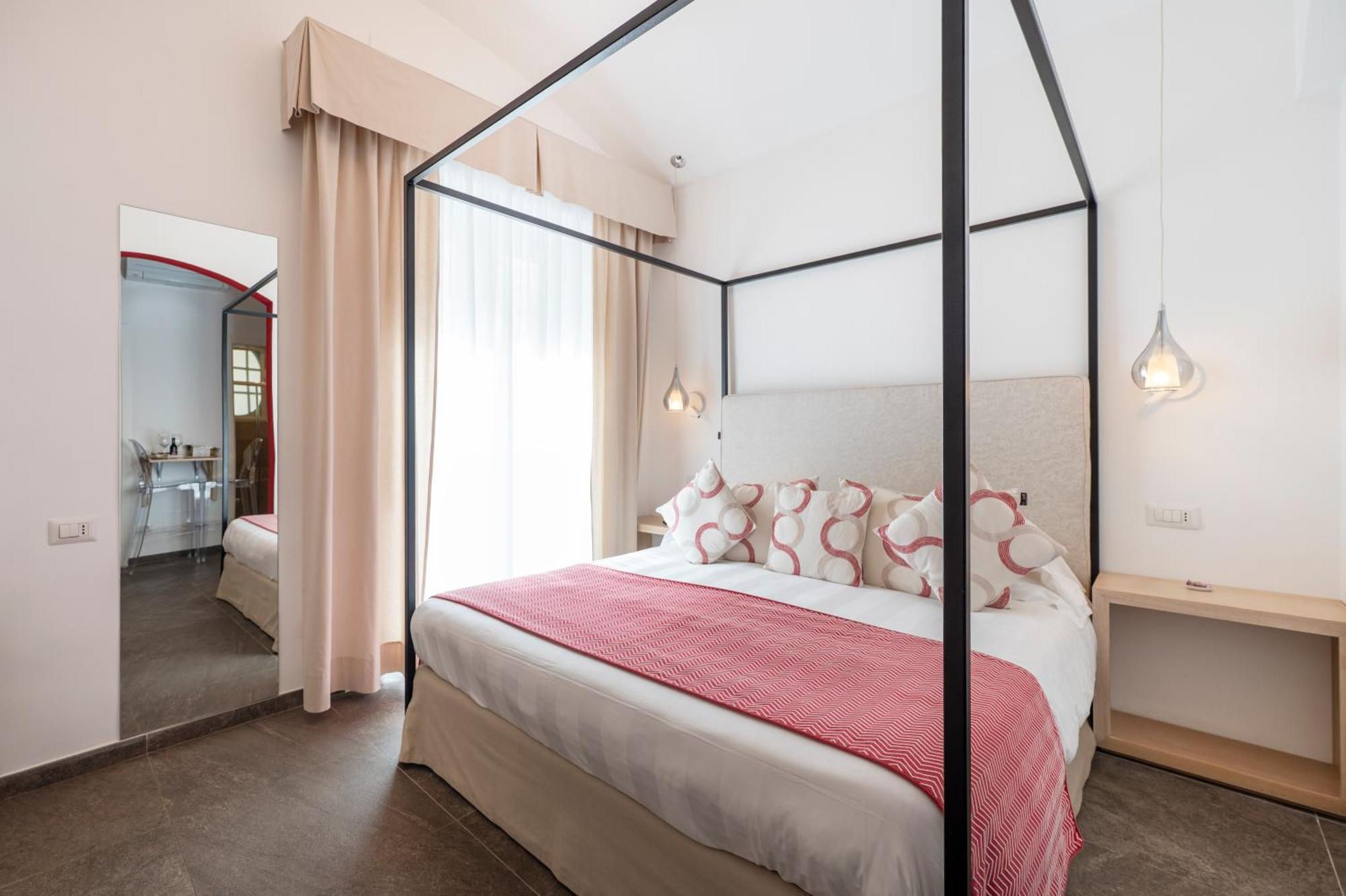 La Dimora Di Cornelia Aparthotel Sorrento Exterior photo